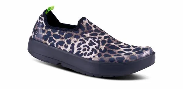Oofos Women's OOmg eeZee BLACK/ORANGE