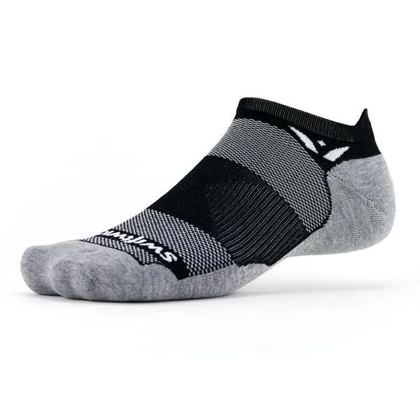 Swiftwick Maxus Zero BLACK